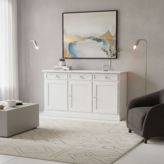 Credenza Yvette finitura bianco consumato di Castagnetti 1928.