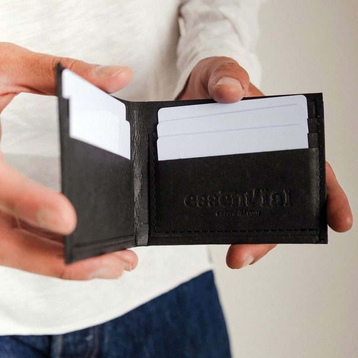 Portafoglio Cash-Card nero di Essent'ial.