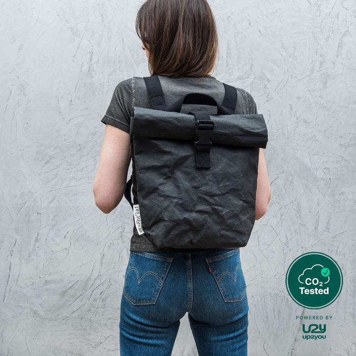 Zaino Medium Messenger nero di Essent'ial.