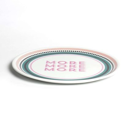 Piatto pizza More More More della collezione Guest di Bitossi Home.