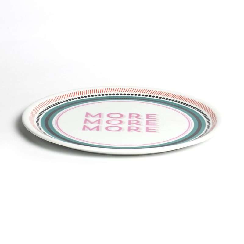 Piatto pizza More More More della collezione Guest di Bitossi Home.