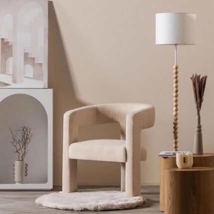 Poltroncina Lauren beige di Nova Nook.