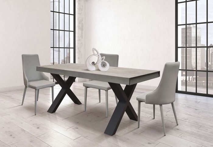 Tavolo X-Gray di Castagnetti 1928.
