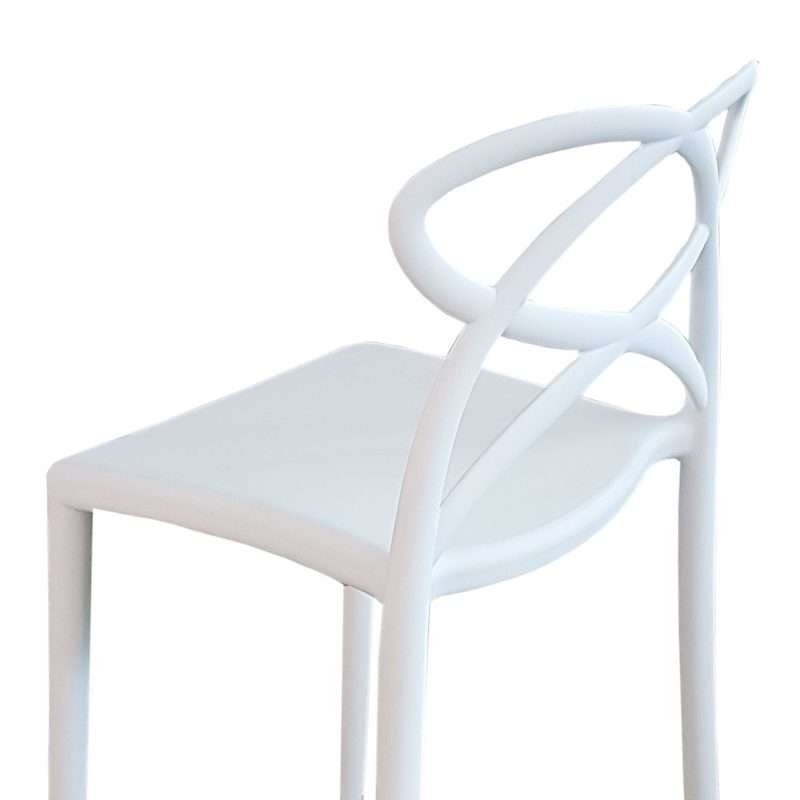 Sedia Fiore di Castagnetti 1928 in polipropilene bianco.