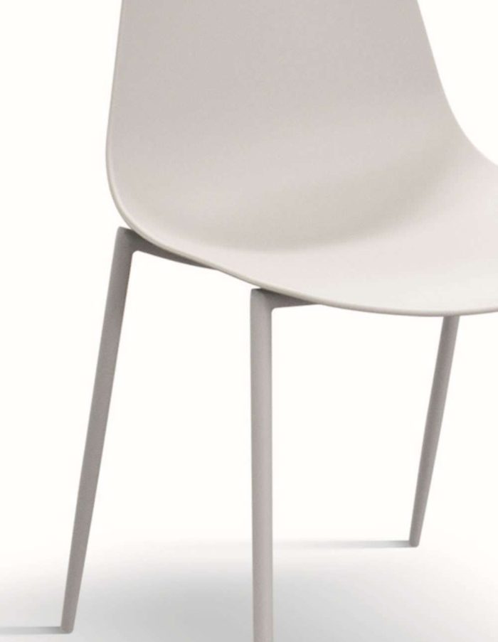 Sedia Malo di Castagnetti 1928 colore bianco.