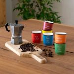 Set 6 tazzine caffè colorate con aforismi di WE Lifestyle.